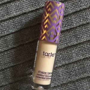Tarte shape tape concealer mini